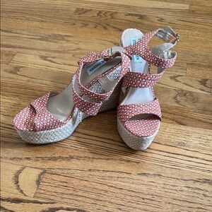 Steve Madden Wedge Sandals 8.5
